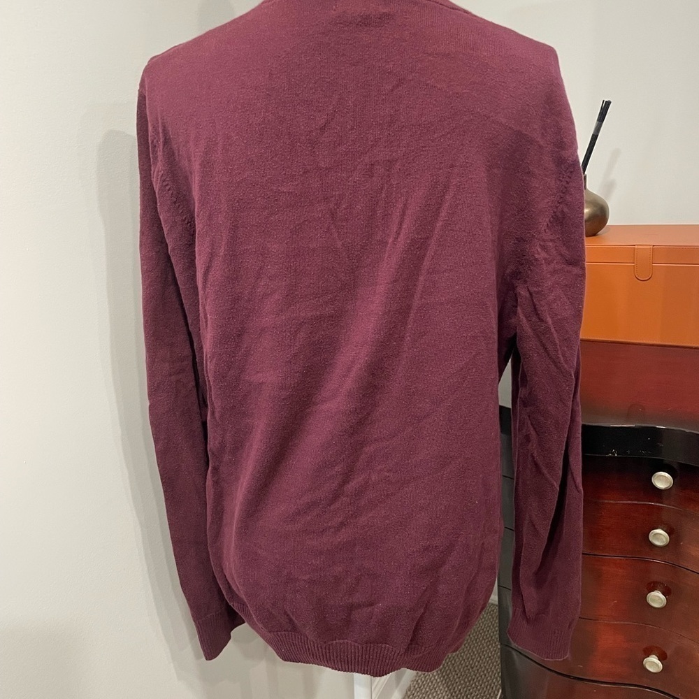 Old Navy V-neck Sweater - Picture 2 of 7